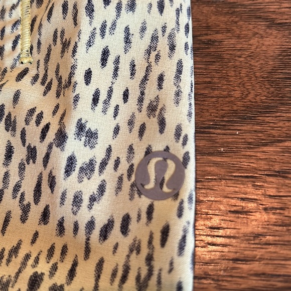 ❤️HP❤️Lululemon Dottie Dash Speed Shorts - Picture 3 of 5